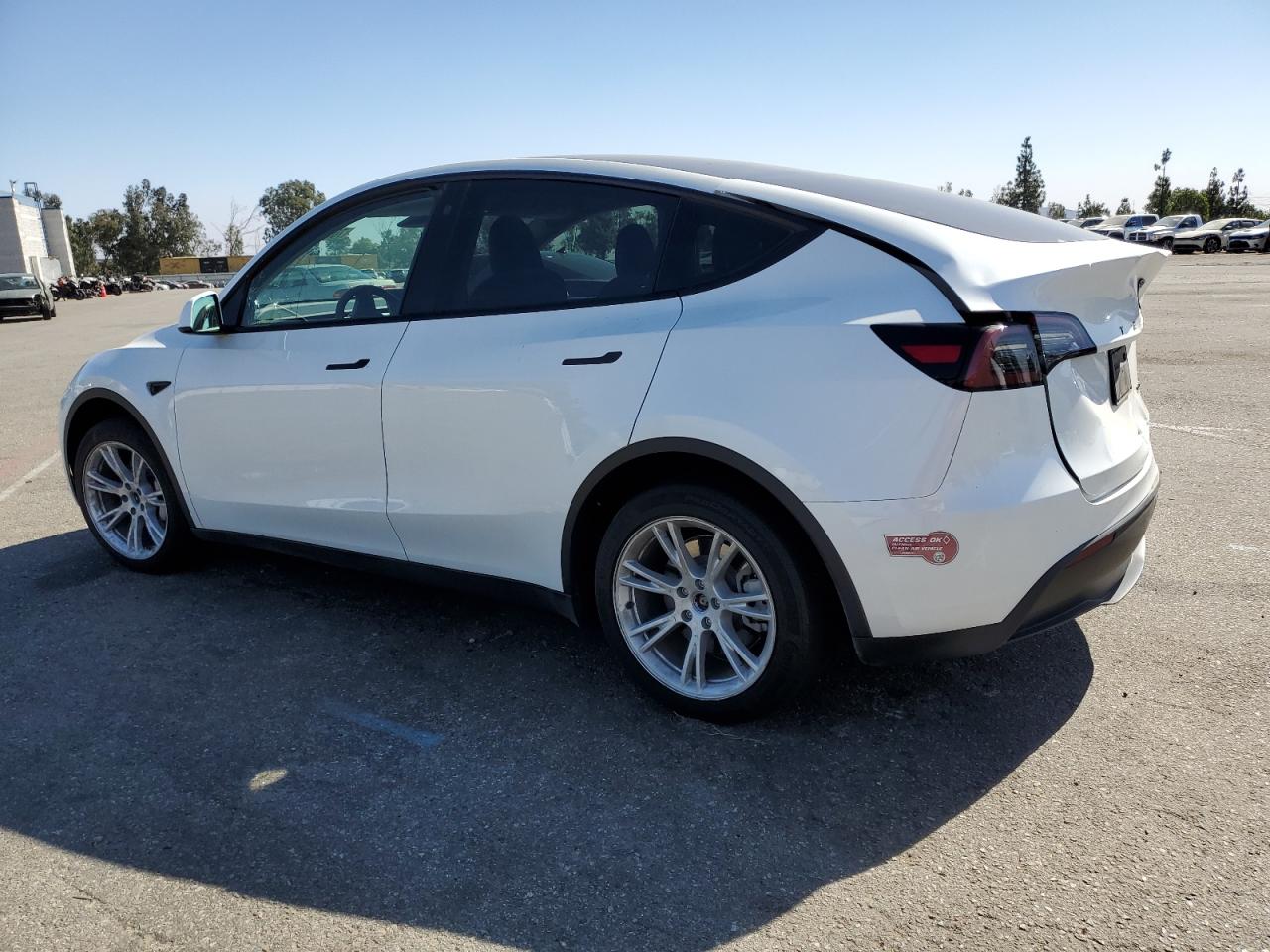 2023 TESLA MODEL Y  VIN:7SAYGAEE4PF786487