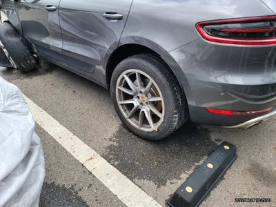 2015 Porsche Macan WP1AD2957FLB83227 VIN:WP1AD2957FLB83227