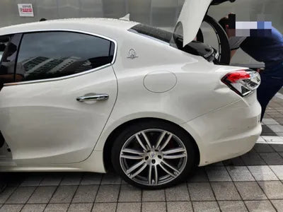 2018 Maserati Ghibli VIN:
