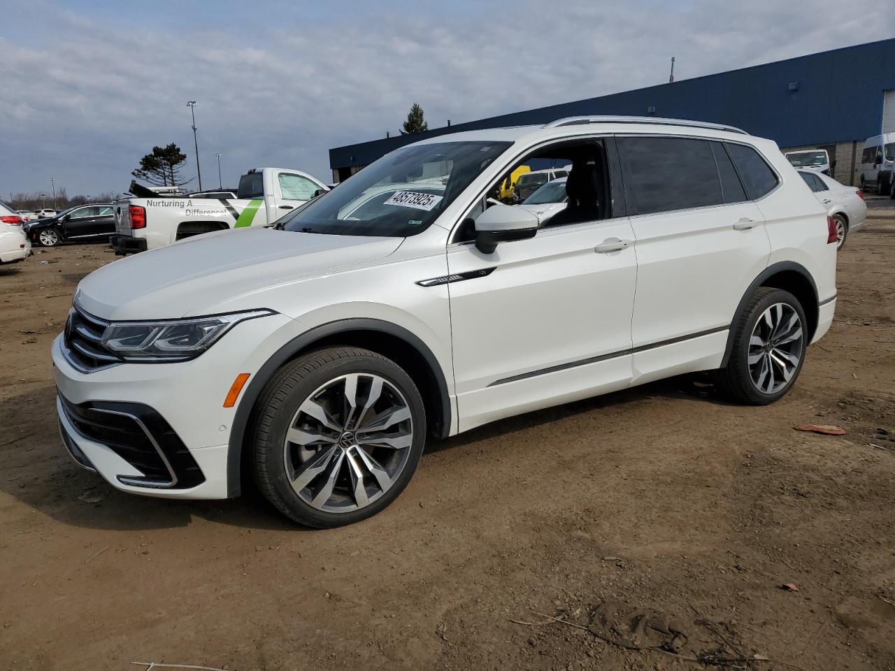 2022 VOLKSWAGEN TIGUAN SEL R-LINE VIN:3VV4B7AX9NM018860