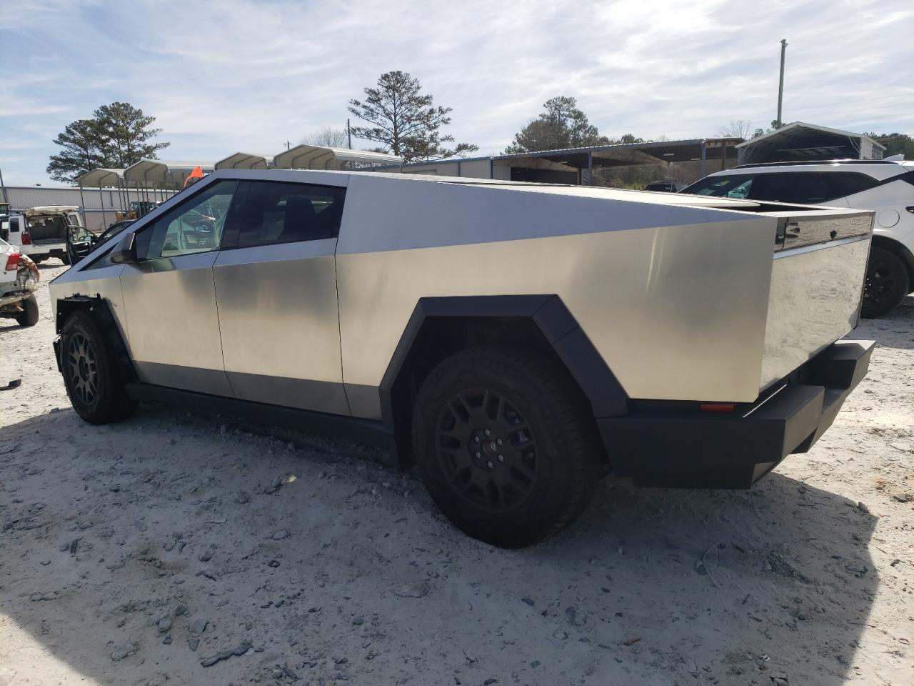 2024 TESLA CYBERTRUCK  VIN:7G2CEHED5RA040883
