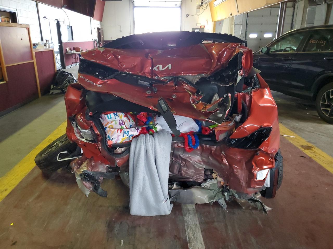 2022 KIA FORTE FE VIN:3KPF24AD5NE494352