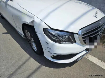 2019 Mercedes-Benz E 300 VIN: