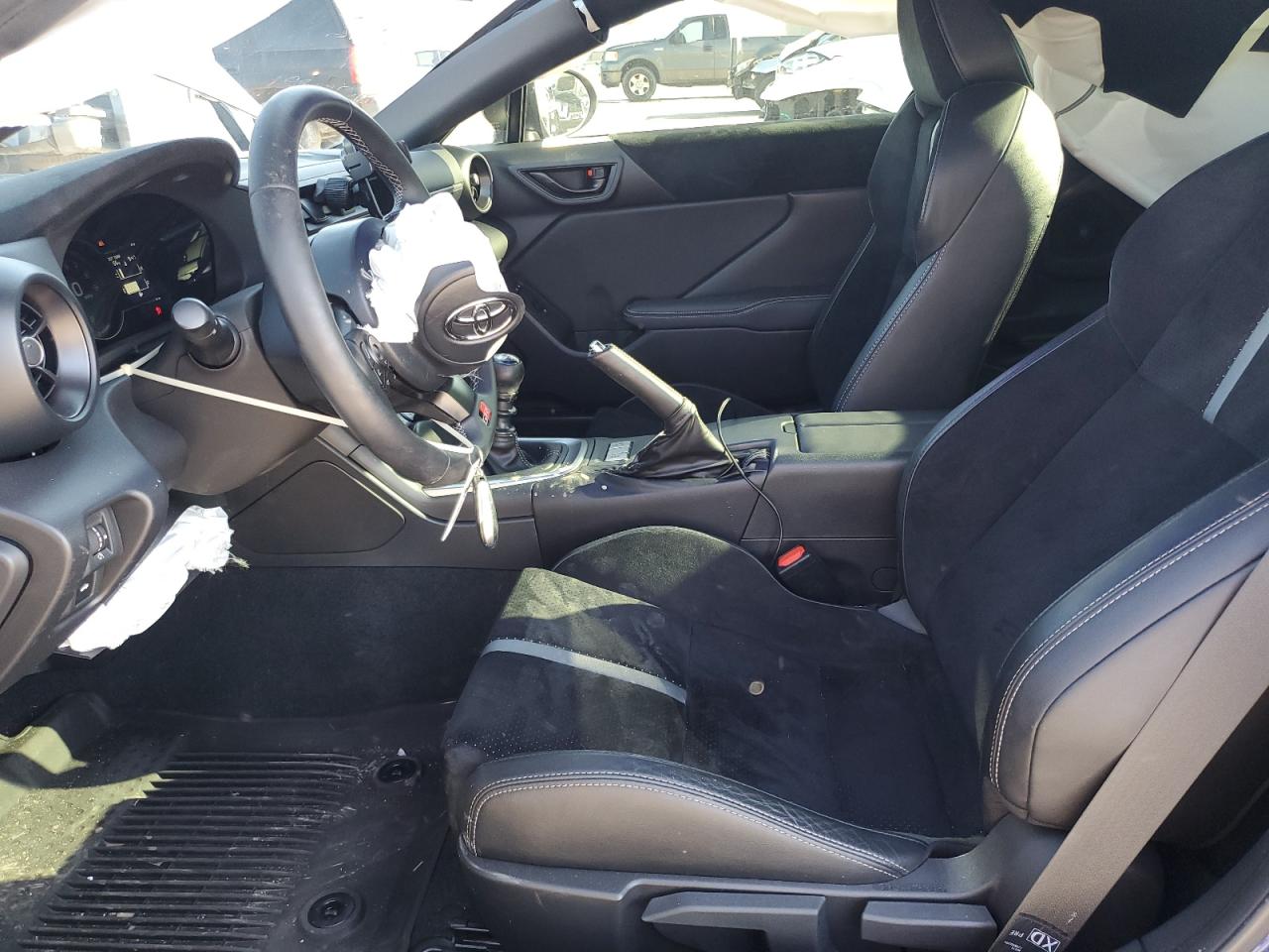 2023 TOYOTA GR 86 PREMIUM VIN:JF1ZNBE15P9750091