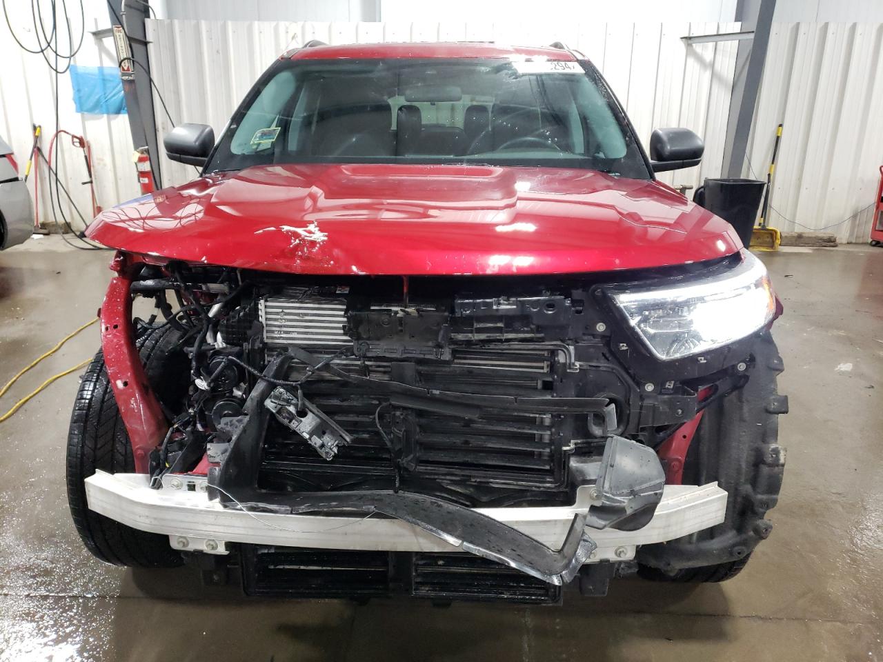 2022 FORD EXPLORER XLT VIN:1FMSK8DH9NGA69488