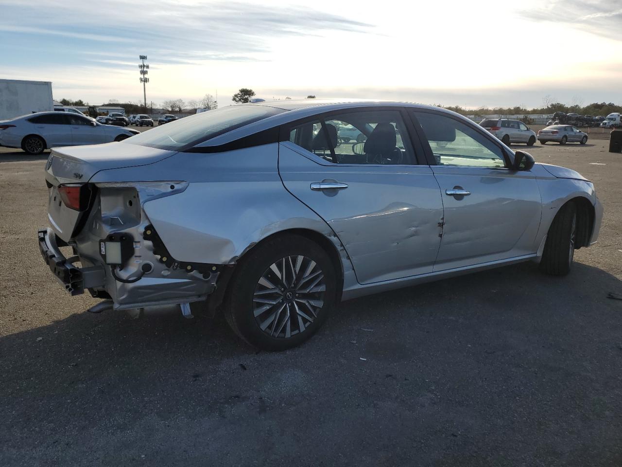 2024 NISSAN ALTIMA SV VIN:1N4BL4DV2RN315885