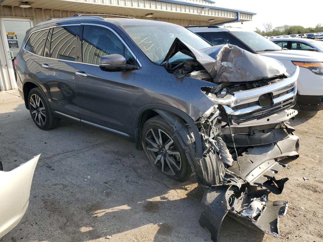 2022 HONDA PILOT TOURING VIN:5FNYF6H66NB010666