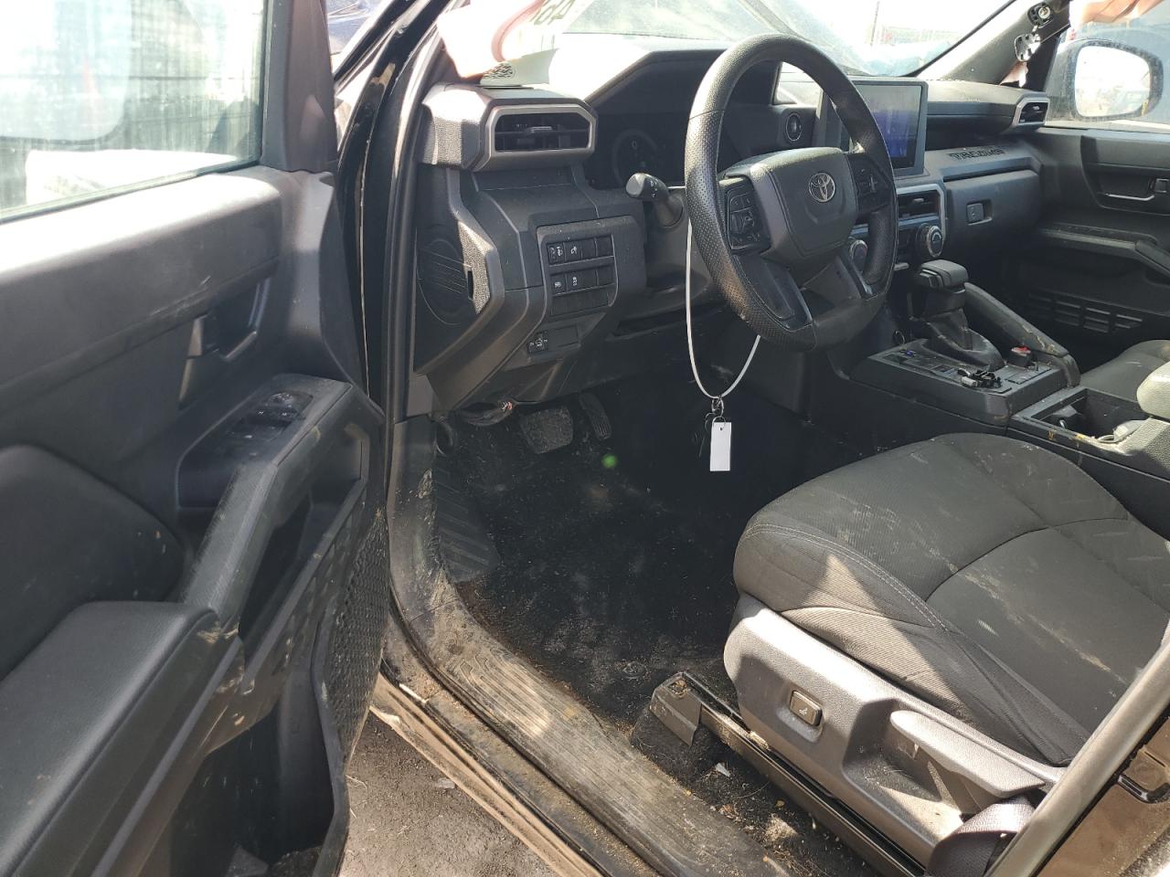 2024 TOYOTA TACOMA XTRACAB VIN:3TYJDAKN4RT002372