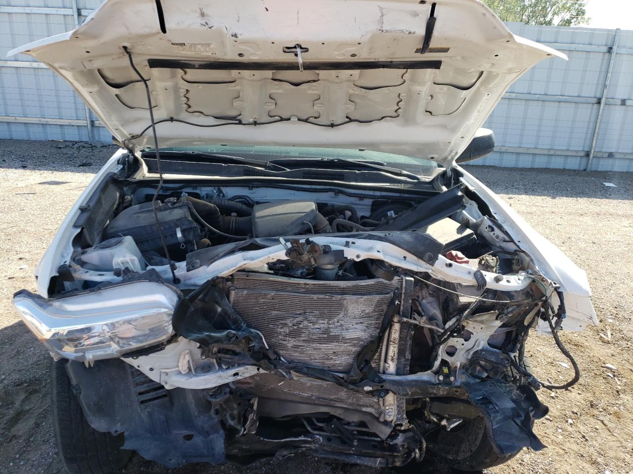 2022 TOYOTA TACOMA ACCESS CAB VIN:3TYRX5GN9NT038093