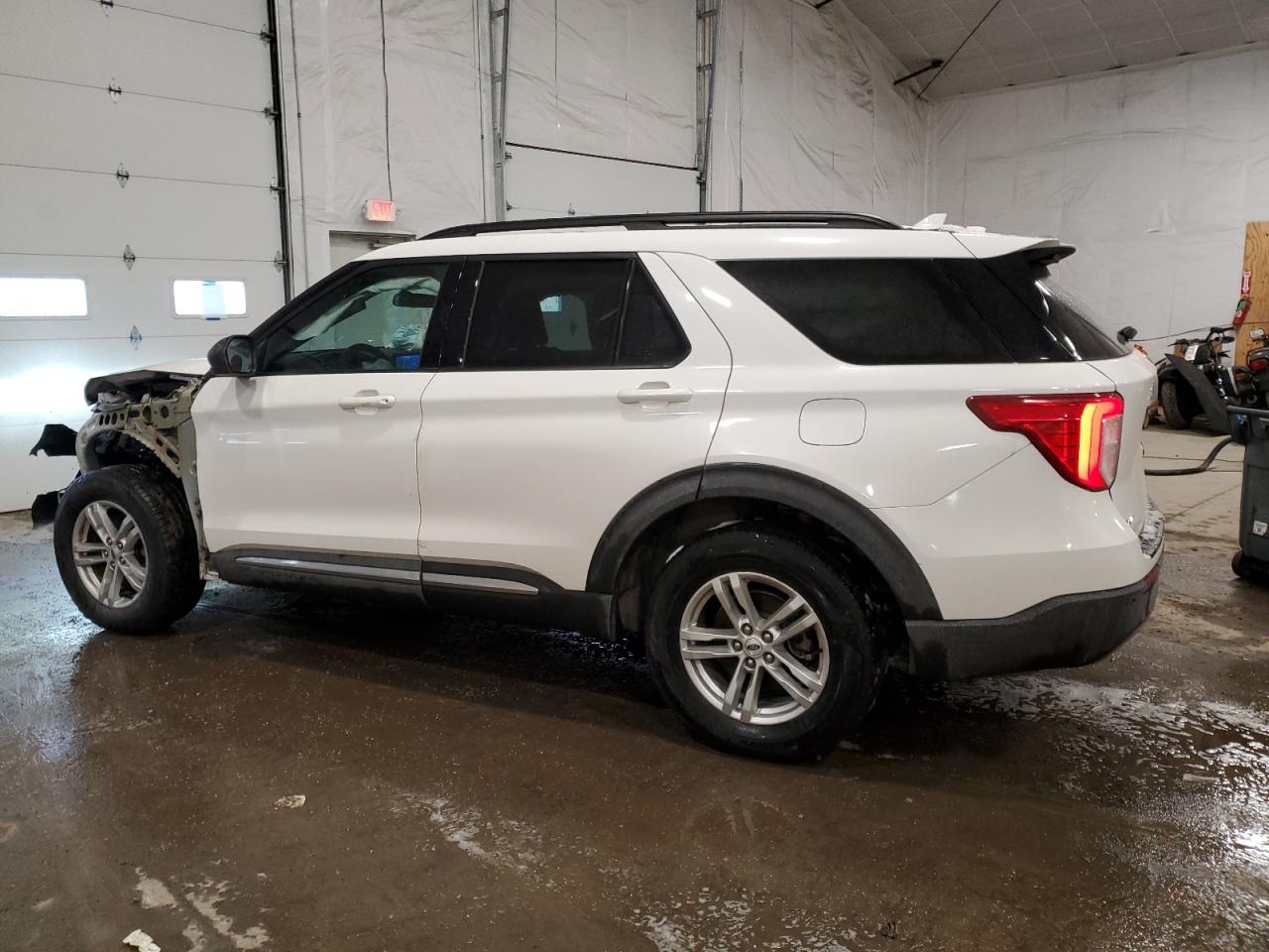 2022 FORD EXPLORER XLT VIN:1FMSK8DH6NGC16589