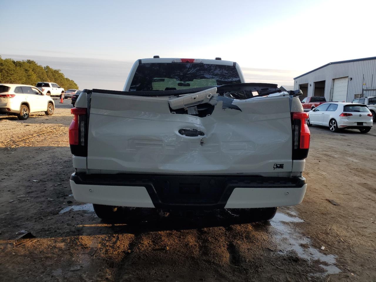 2024 FORD F150 LIGHTNING XLT VIN:1FT6W3L7XRWG07097