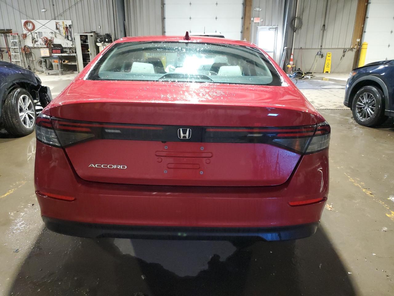 2024 HONDA ACCORD EX VIN:1C3CCBBG2DN527898