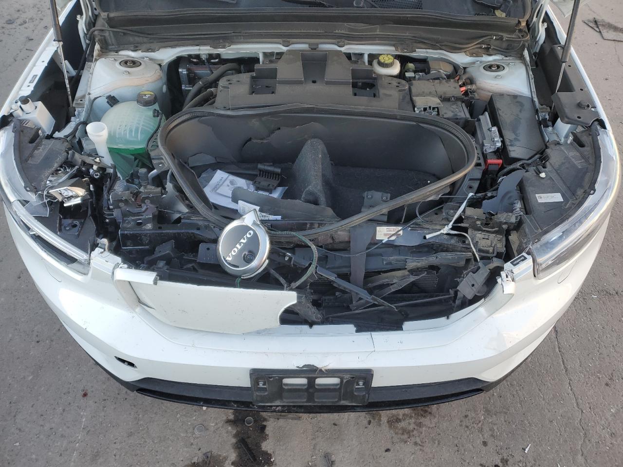 2022 VOLVO XC40 P8 RECHARGE ULTIMATE VIN:YV4ED3UB6N2764600