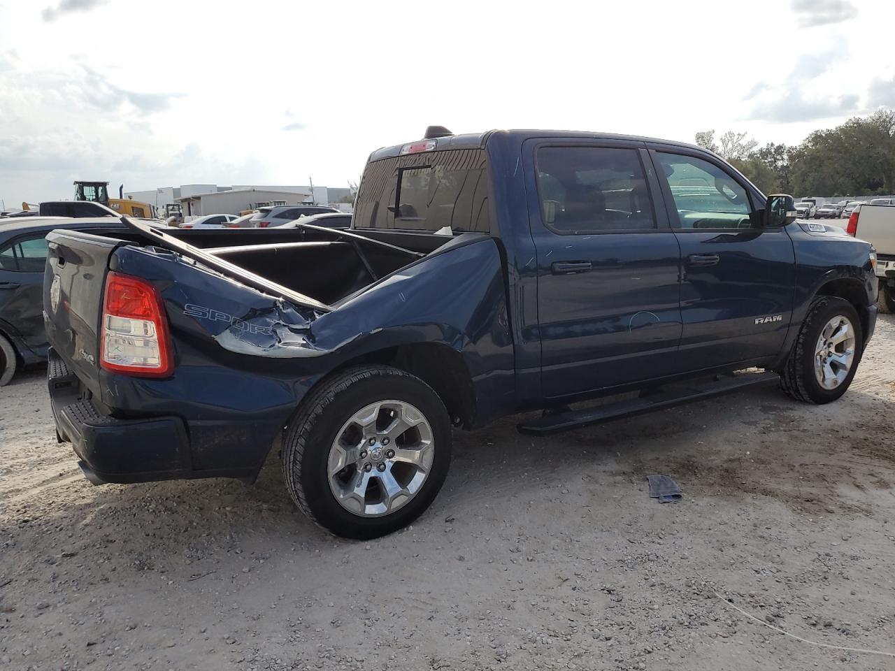 2022 RAM 1500 BIG HORN/LONE STAR VIN:1C6SRFFT2NN443657