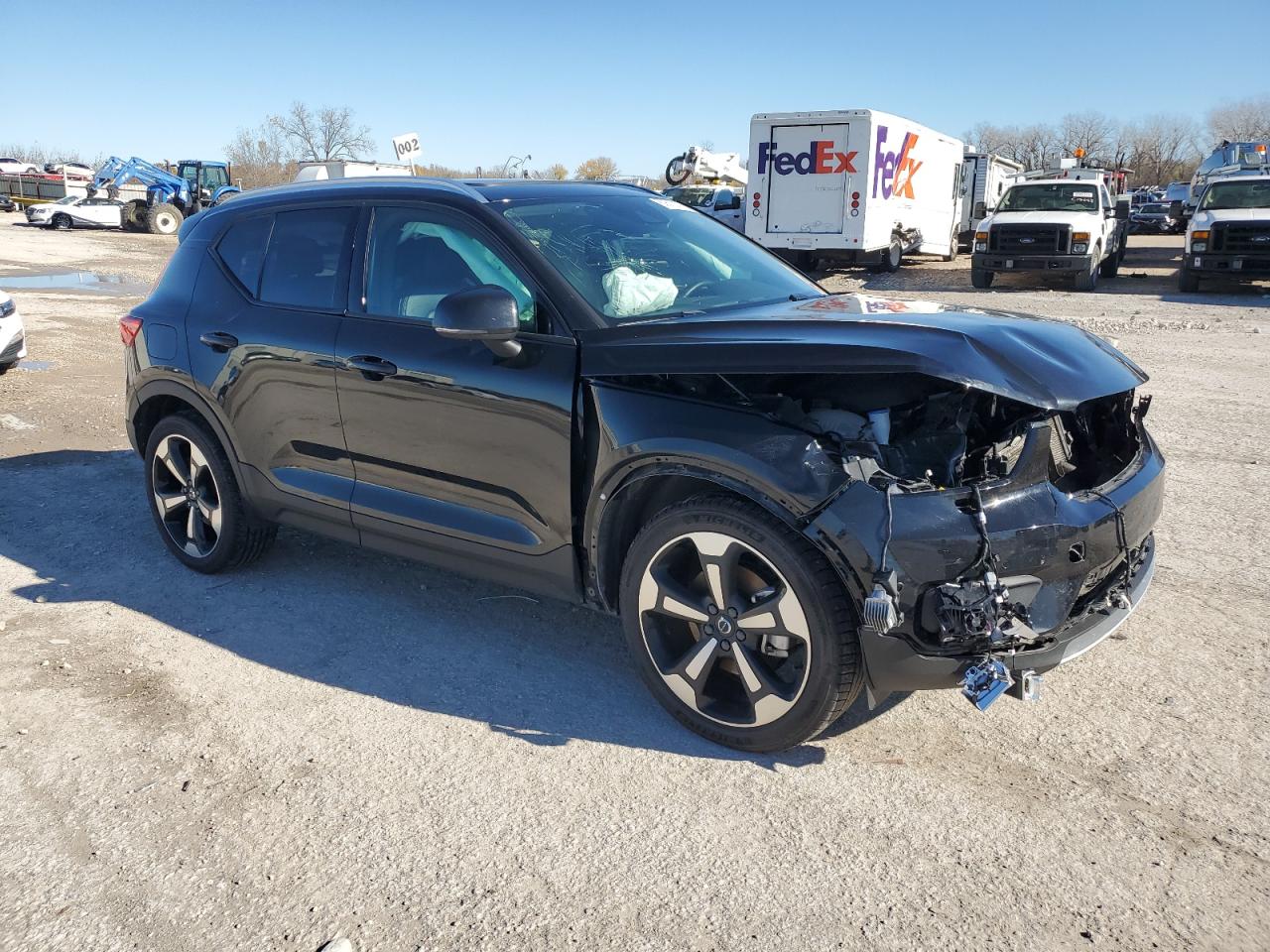 2022 VOLVO XC40 T5 MOMENTUM VIN:YV4162UK5N2640434