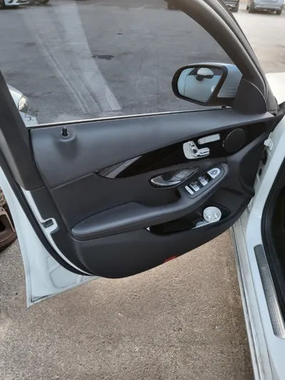 2018 Mercedes-Benz C 200 WDDWF4CB0JF709075 VIN:WDDWF4CB0JF709075