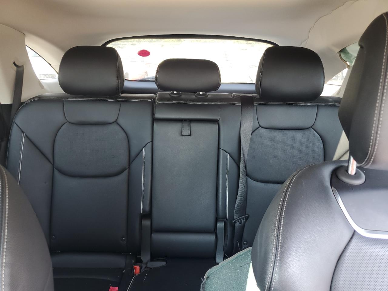 2022 GENESIS GV70 BASE VIN:KMUMADTB2NU071006