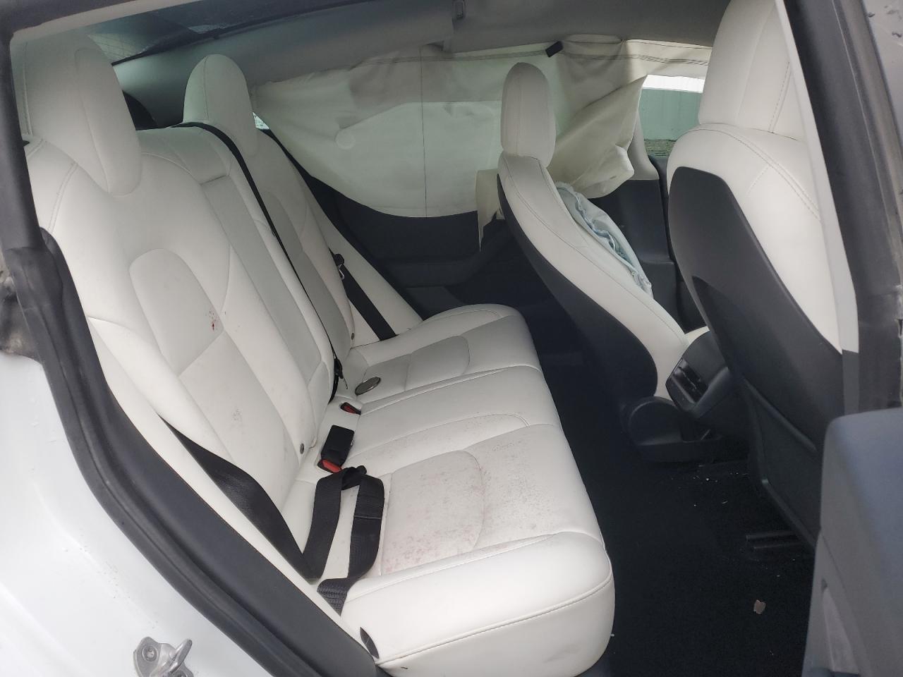 2022 TESLA MODEL 3  VIN:5YJ3E1EB2NF196692