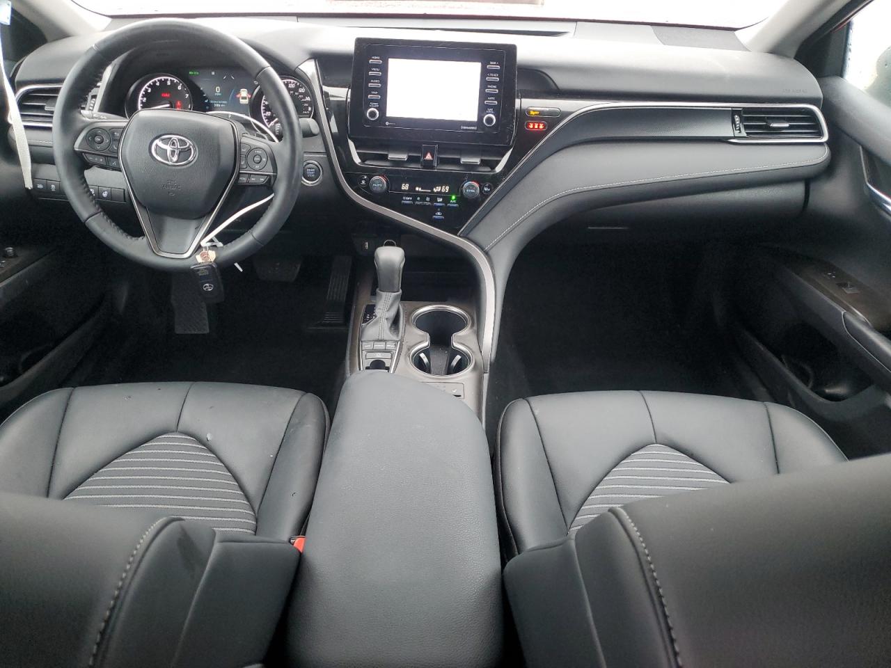 2022 TOYOTA CAMRY SE VIN:4T1T11BK5NU065503