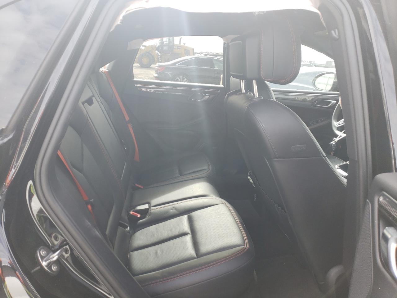 2022 PORSCHE MACAN  VIN:WP1AA2A51NLB09854