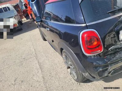 2015 MINI Cooper VIN: