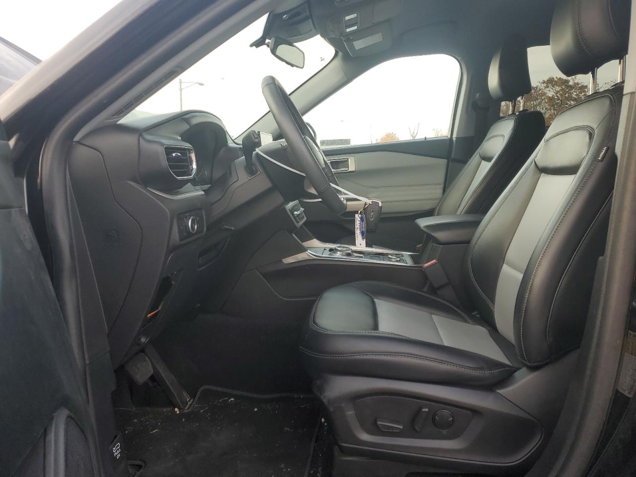 2023 FORD EXPLORER XLT VIN:1FMSK8DH7PGB73447