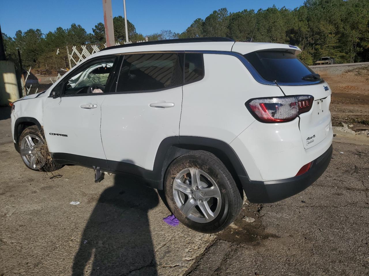 2023 JEEP COMPASS LATITUDE VIN:3C4NJDBN4PT563617