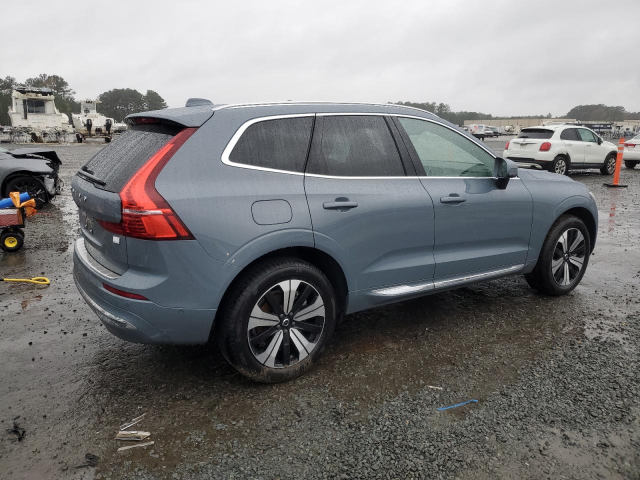 2023 VOLVO XC60 PLUS VIN:YV4H60DE1P1310831