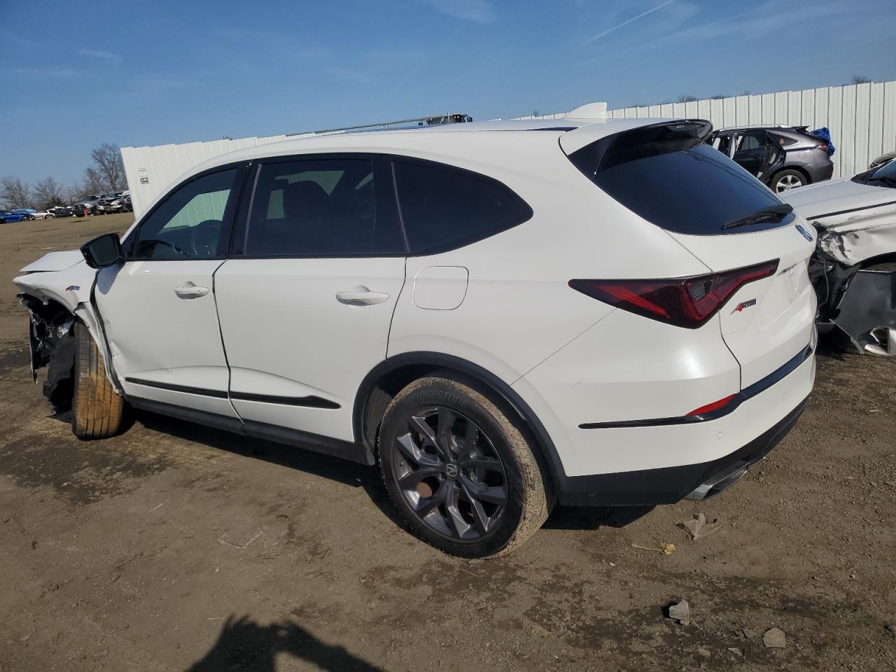 2022 ACURA MDX A-SPEC VIN:5J8YE1H00NL038088