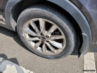 2017 Kia Sorento KNAPS81ABHA326645 VIN:KNAPS81ABHA326645