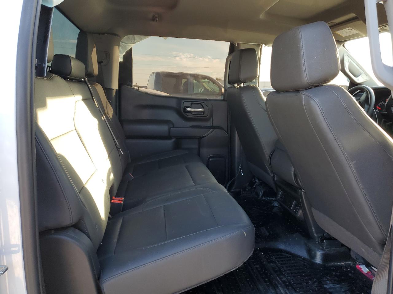 2024 CHEVROLET SILVERADO K1500 VIN:1GCUDAED3RZ283302