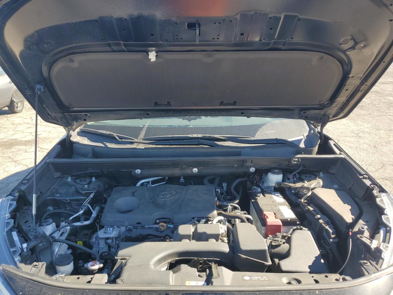 2022 TOYOTA RAV4 XLE PREMIUM VIN:2T3C1RFV5NC196085