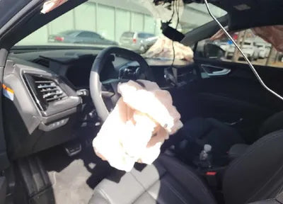 2022 Audi e-tron WAUZZZFZ4NP043372 VIN:WAUZZZFZ4NP043372