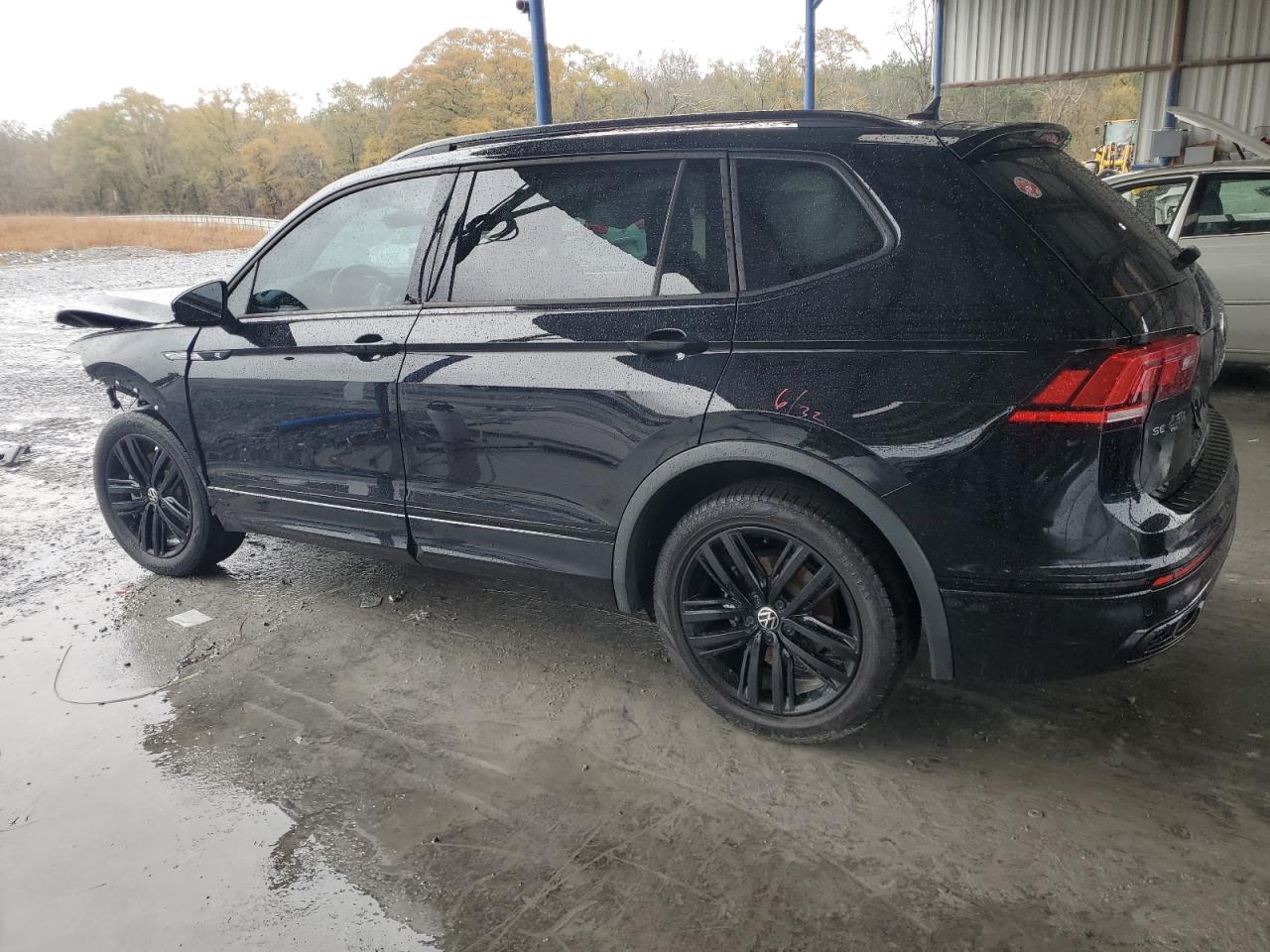 2022 VOLKSWAGEN TIGUAN SE R-LINE BLACK VIN:3VVCB7AX2NM087000