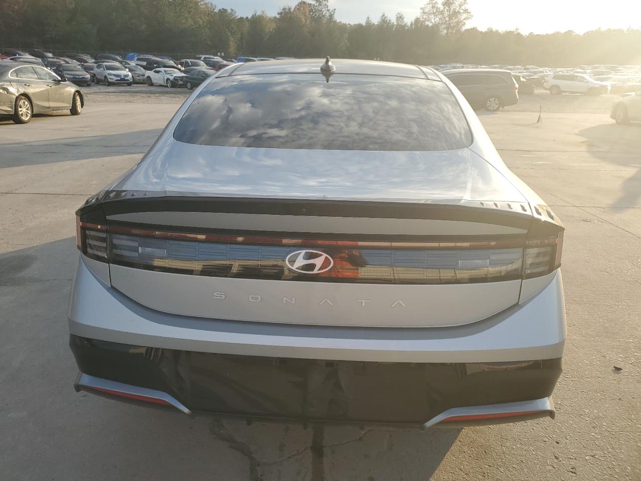 2024 HYUNDAI SONATA SEL VIN:KMHL14JA7RA377582