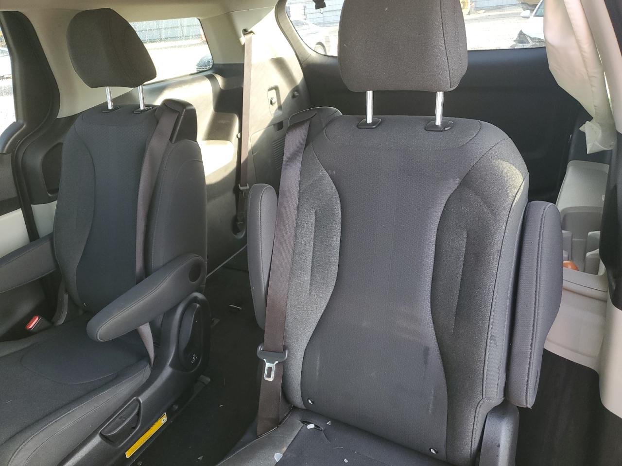2022 KIA CARNIVAL LX VIN:KNDNB4H33N6134253