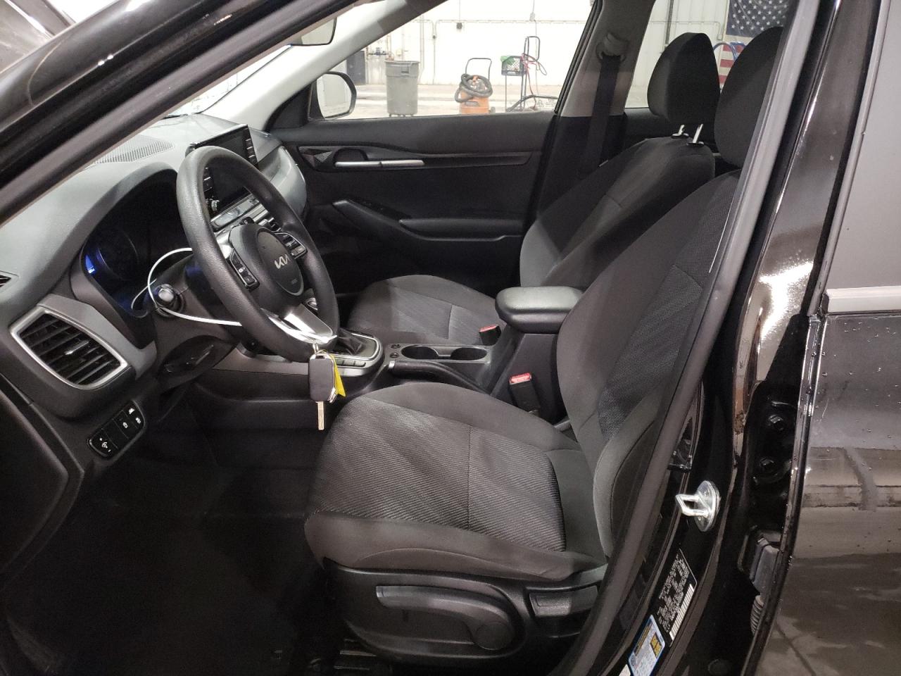 2022 KIA SELTOS LX VIN:KNDEPCAA2N7235198