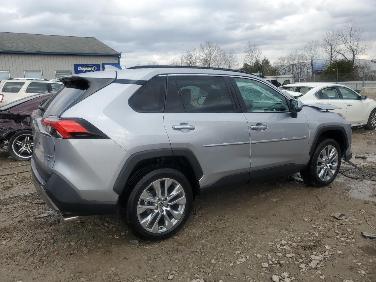 2024 TOYOTA RAV4 LIMITED VIN:2T3N1RFVXRC433331