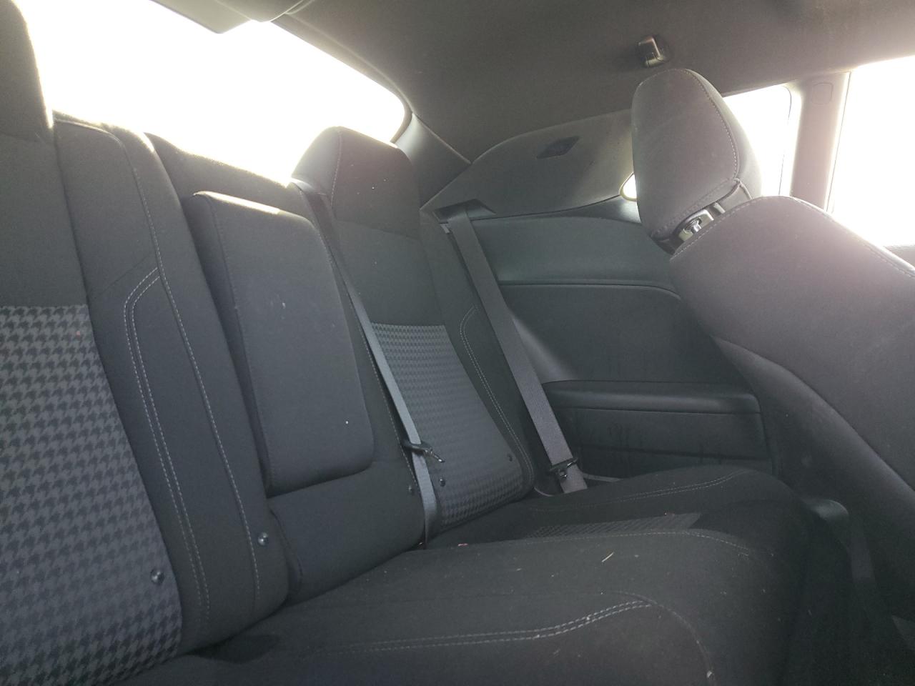 2022 DODGE CHALLENGER SXT VIN:2C3CDZAG4NH165171