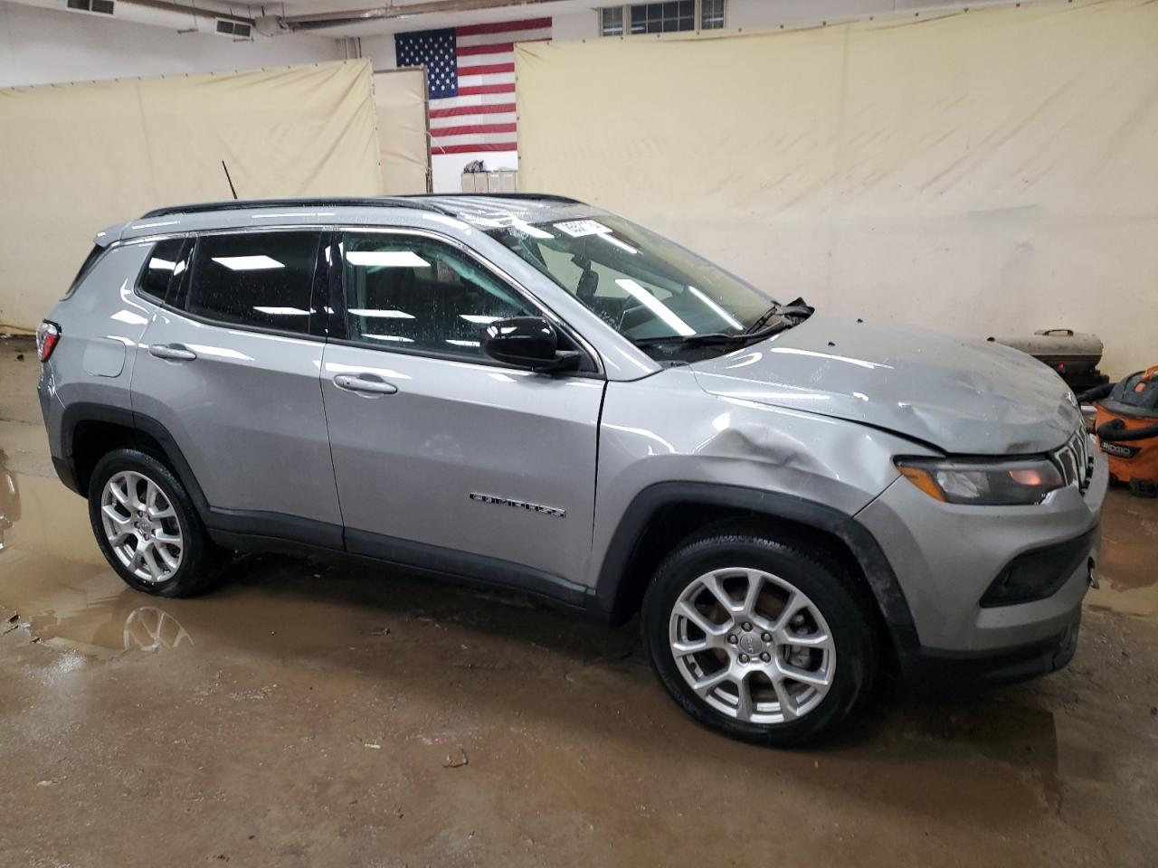 2022 JEEP COMPASS LATITUDE LUX VIN:3C4NJDFB6NT224564