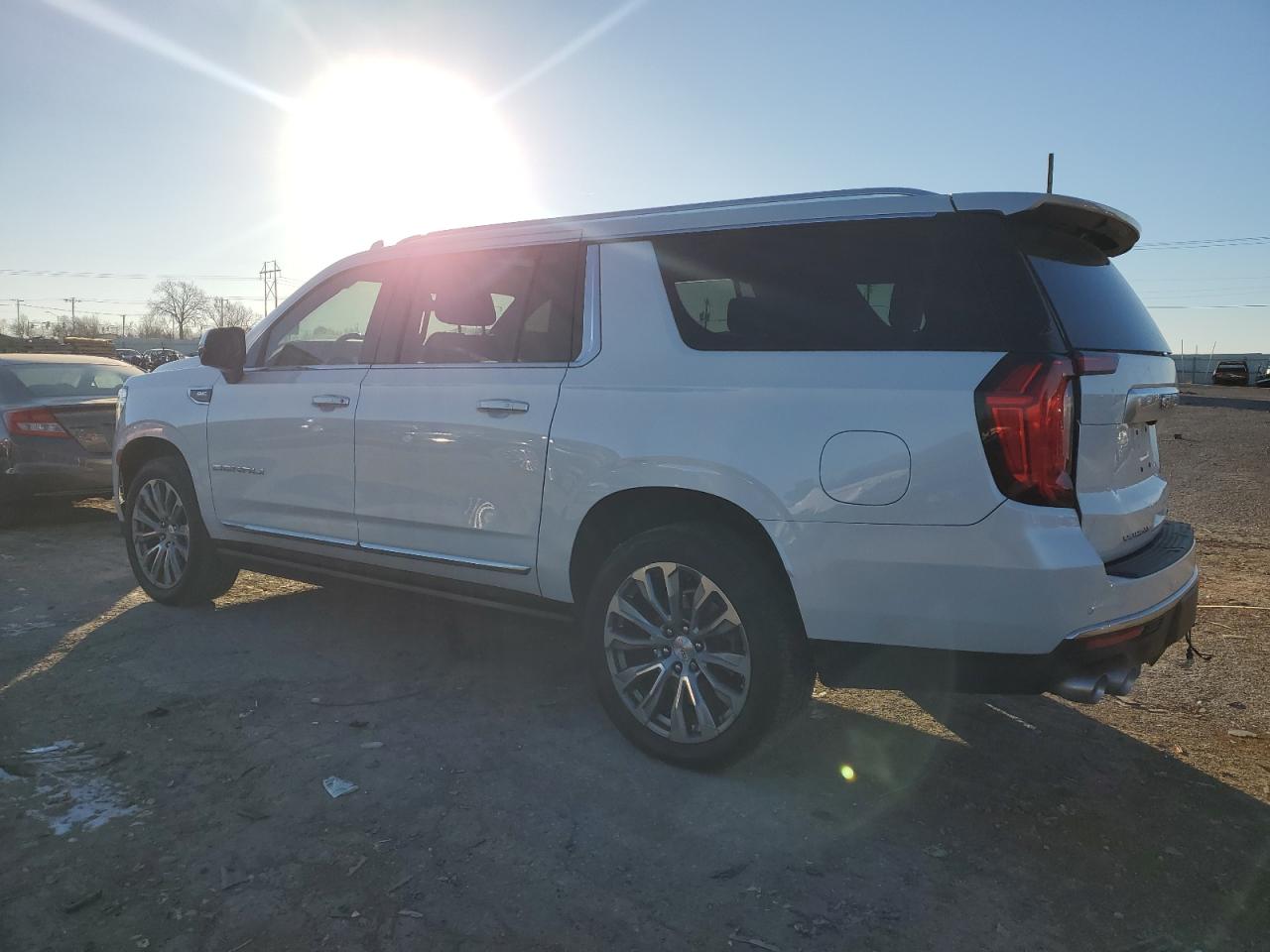 2022 GMC YUKON XL DENALI VIN:1GKS2JKL0NR149676