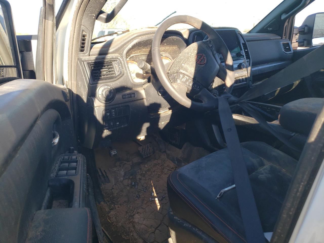 2024 NISSAN TITAN XD SV VIN:1N6AA1FB4RN116265