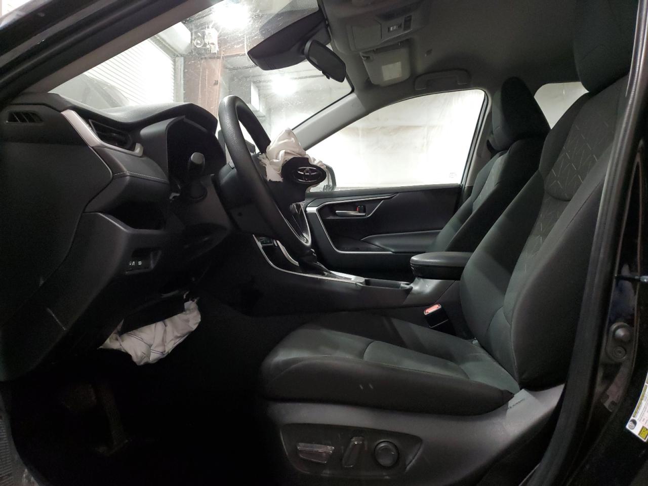 2024 TOYOTA RAV4 XLE VIN:2T3P1RFV1RC393438