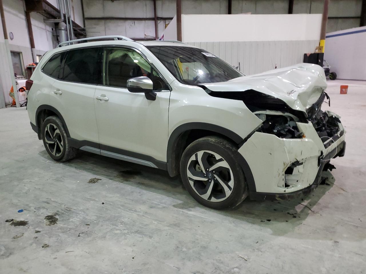 2024 SUBARU FORESTER TOURING VIN:JF2SKAMC9RH400359