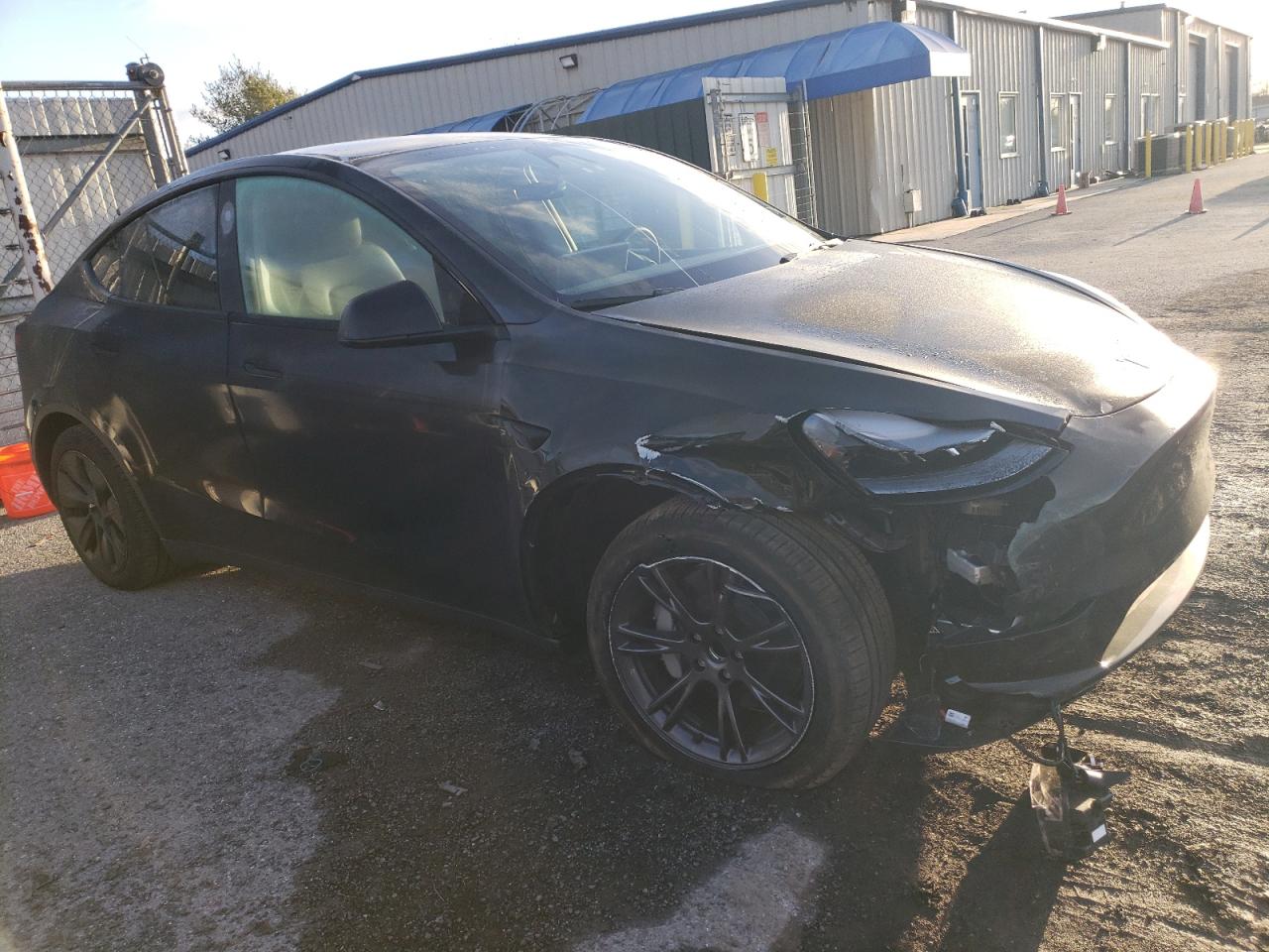 2024 TESLA MODEL Y  VIN:7SAYGDED5RF158563