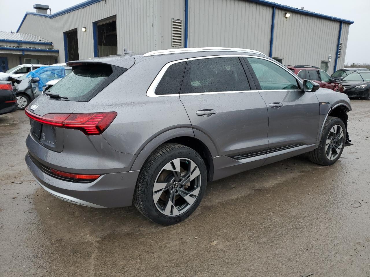 2023 AUDI E-TRON PREMIUM PLUS VIN:WA1LAAGE8PB019504