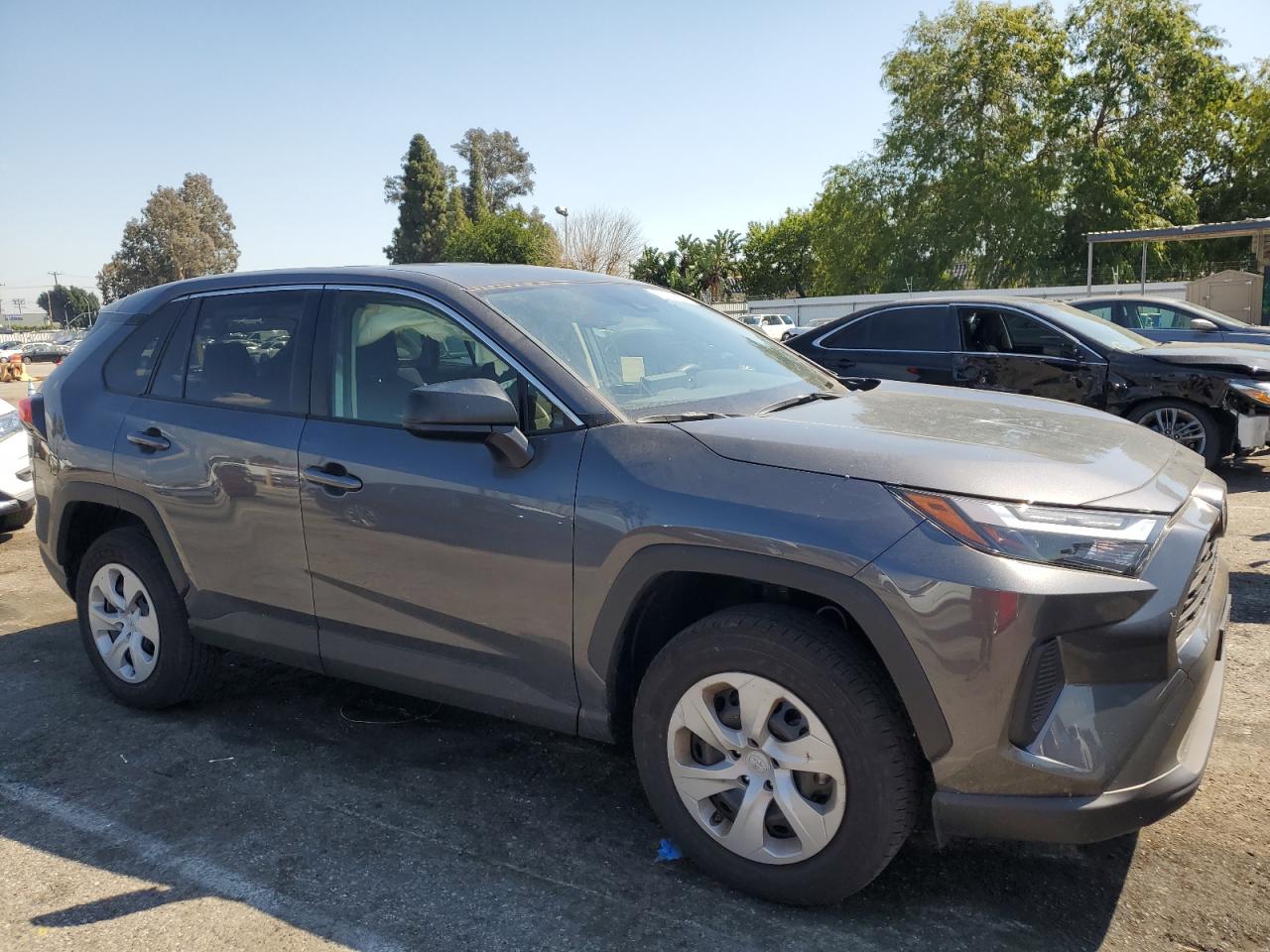 2024 TOYOTA RAV4 LE VIN:JTMH1RFVXRD115136