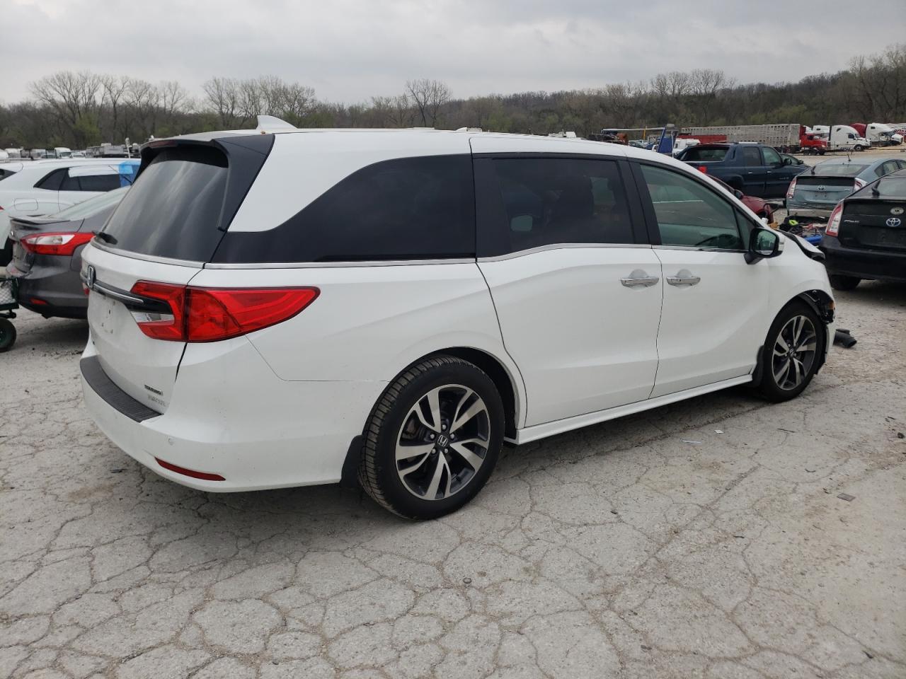 2023 HONDA ODYSSEY TOURING VIN:5FNRL6H83PB049555