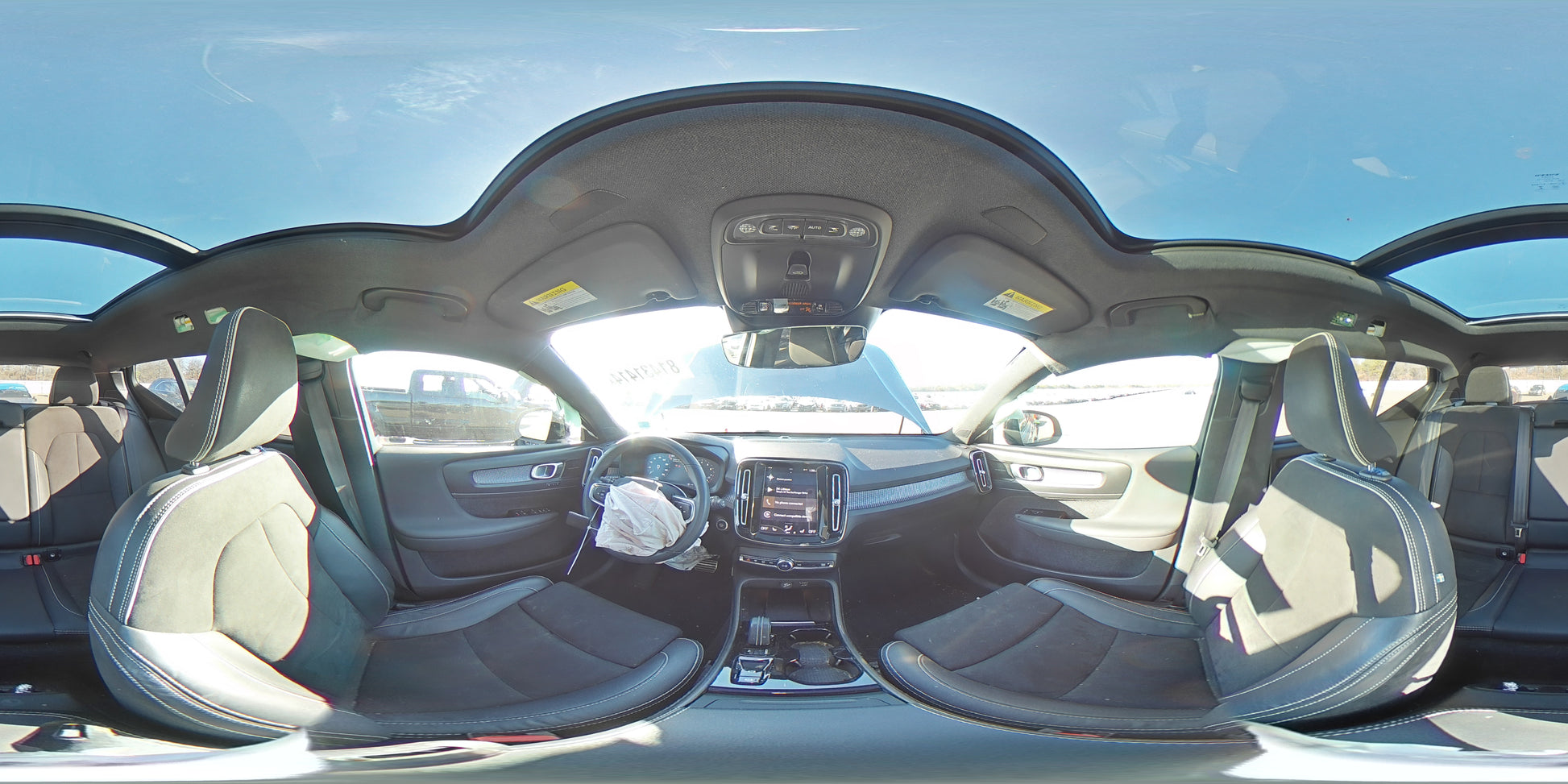 2022 VOLVO XC40 T5 R-DESIGN VIN:YV4162UM2N2724521