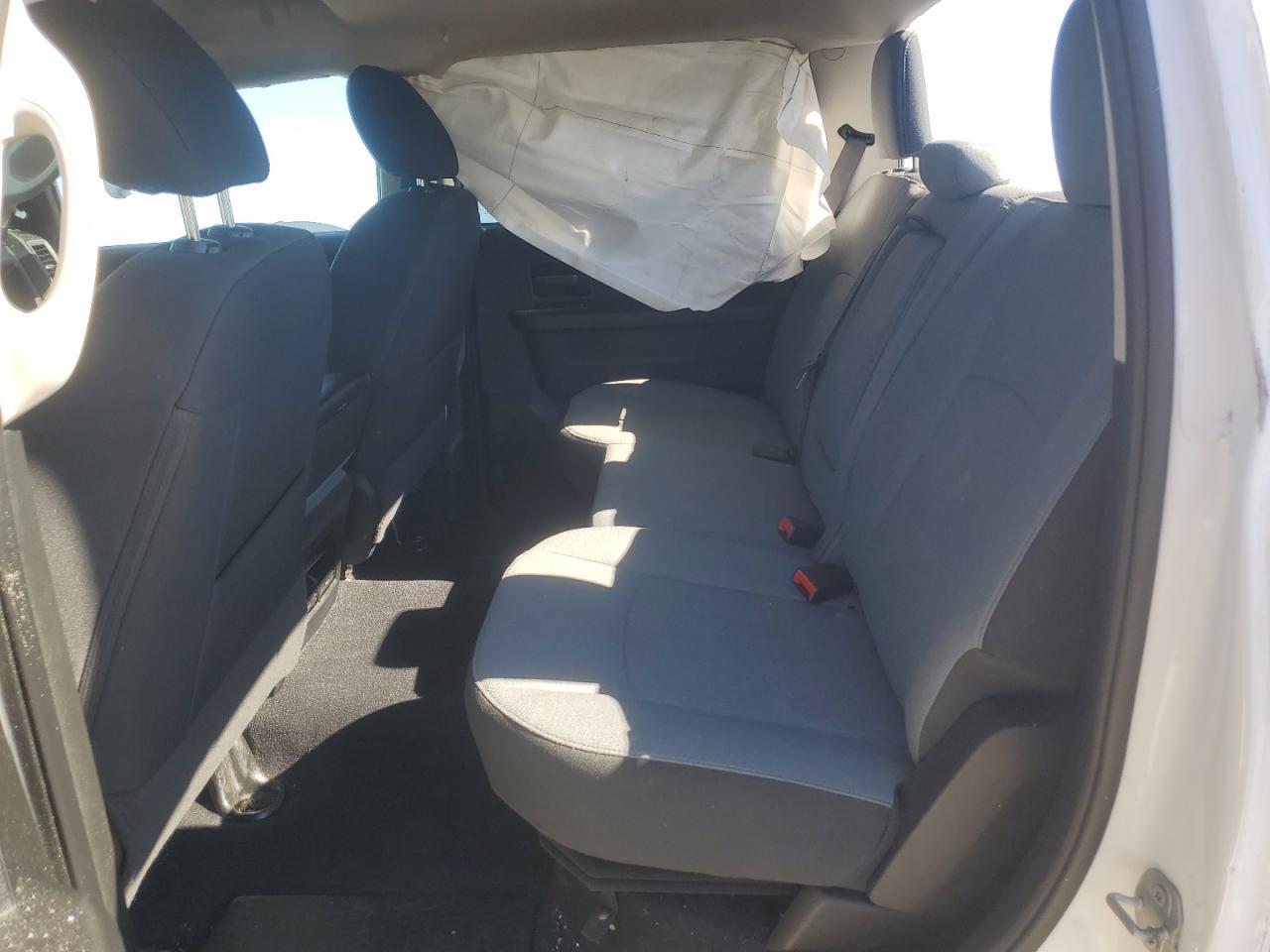 2022 RAM 1500 CLASSIC TRADESMAN VIN:3C6RR7KG1NG174072